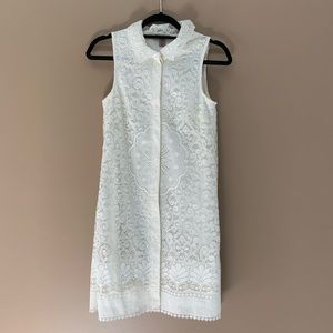 🦢Gorgeous lace shirt dress🦢